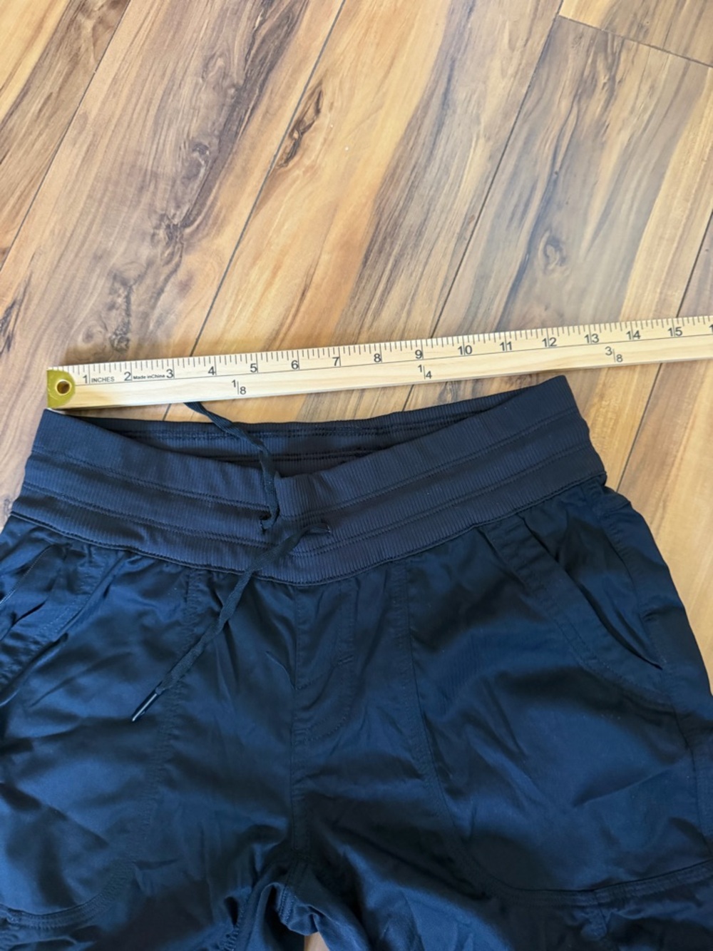 The North Face Womens Aphrodite 2.0 Capri - Black - Picture 10 of 12
